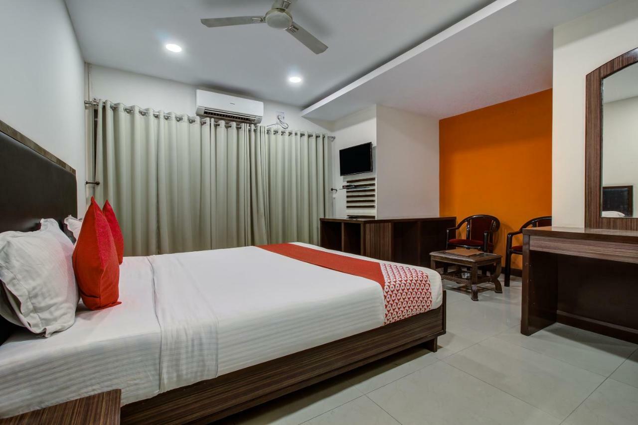 Oyo 3575 The Wave International Hotel Jamshedpur Exterior foto
